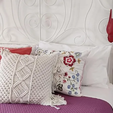 Edahouse Pensionat 4*