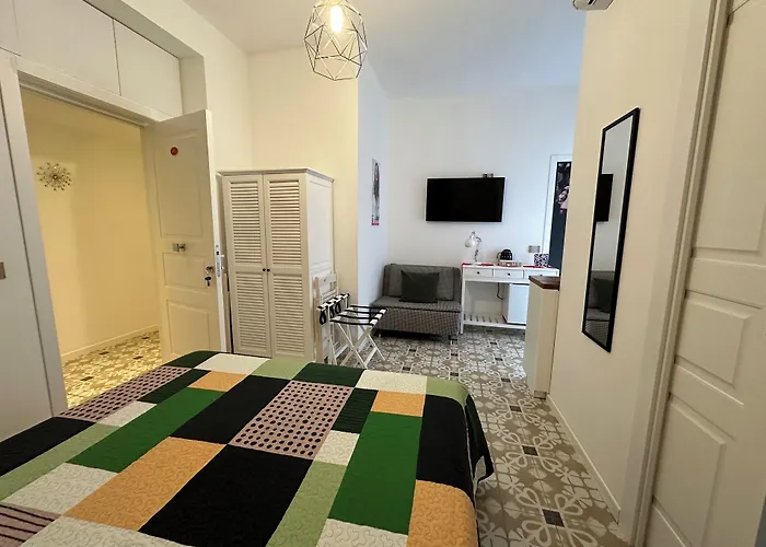 Πανσιόν Edahouse